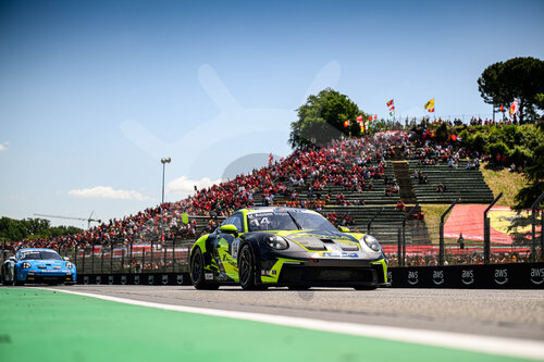 Porsche Mobil 1 Supercup, Imola 2025