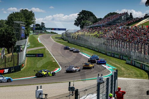 Porsche Mobil 1 Supercup, Imola 2025