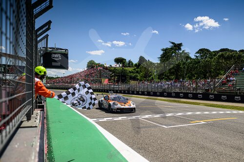 Porsche Mobil 1 Supercup, Imola 2025