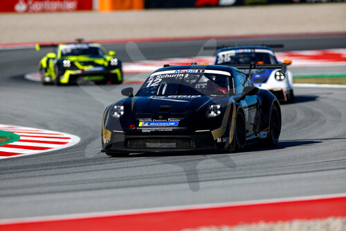 Porsche Mobil 1 Supercup, Barcelona 2025