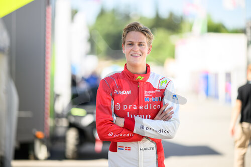 Porsche Mobil 1 Supercup, Barcelona 2025