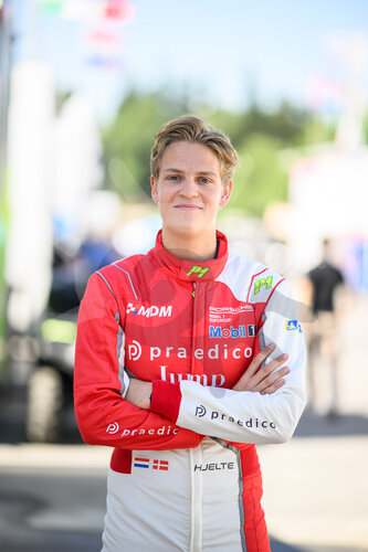 Porsche Mobil 1 Supercup, Barcelona 2025