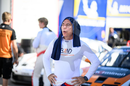 Porsche Mobil 1 Supercup, Barcelona 2025