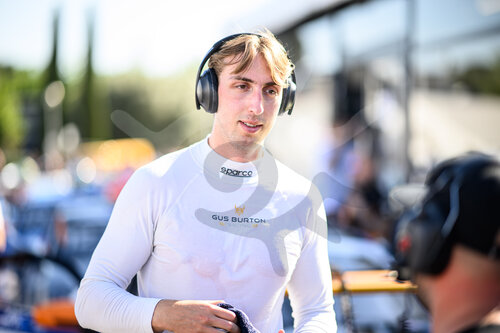 Porsche Mobil 1 Supercup, Barcelona 2025