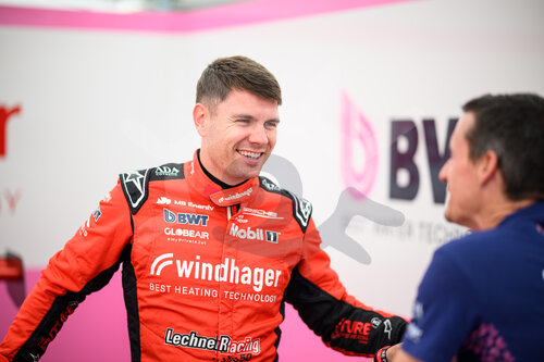 Porsche Mobil 1 Supercup, Barcelona 2025