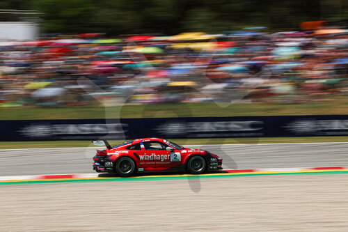 Porsche Mobil 1 Supercup, Barcelona 2025