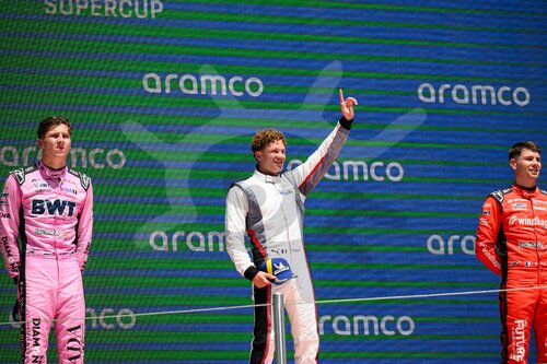 Porsche Mobil 1 Supercup, Barcelona 2025