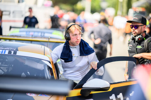 Porsche Mobil 1 Supercup, Barcelona 2025