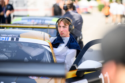 Porsche Mobil 1 Supercup, Barcelona 2025