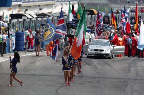 Formel 1: GP San Marino 2003, Start