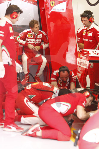 Motorsports: FIA Formula One World Championship 2016, Grand Prix of Bahrain
