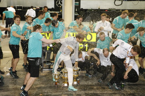 Motorsports: FIA Formula One World Championship 2016, Grand Prix of Bahrain