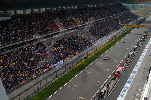 Motorsports: FIA Formula One World Championship 2016, Grand Prix of China