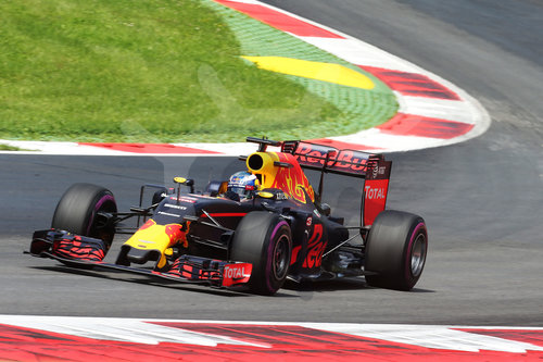 Motorsports: FIA Formula One World Championship 2016, Grand Prix of Austria