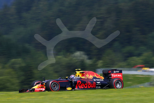 Motorsports: FIA Formula One World Championship 2016, Grand Prix of Austria
