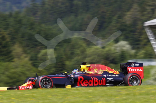 Motorsports: FIA Formula One World Championship 2016, Grand Prix of Austria