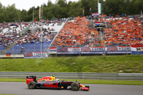 Motorsports: FIA Formula One World Championship 2016, Grand Prix of Austria