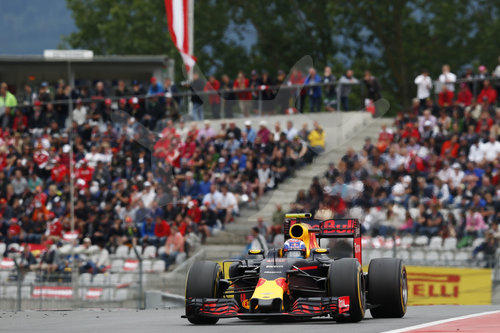 Motorsports: FIA Formula One World Championship 2016, Grand Prix of Austria