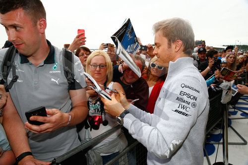 Motorsports: FIA Formula One World Championship 2016, Grand Prix of Great Britain