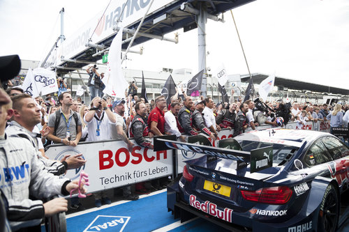 Motorsports: DTM race Nuerburgring