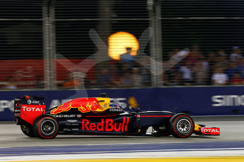 Motorsports: FIA Formula One World Championship 2016, Grand Prix of Singapore
