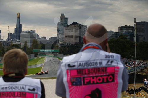 Motorsports: FIA Formula One World Championship 2017, Grand Prix of Australia