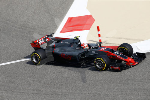 Motorsports: FIA Formula One World Championship 2017, Grand Prix of Bahrain