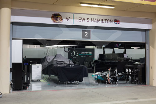 Motorsports: FIA Formula One World Championship 2017, Grand Prix of Bahrain