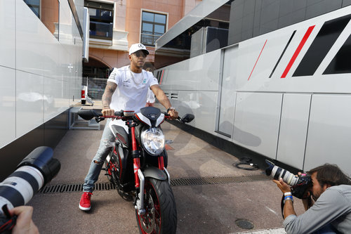 Motorsports: FIA Formula One World Championship 2017, Grand Prix of Monaco