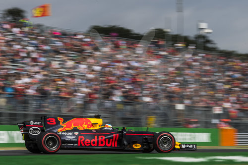 Motorsports: FIA Formula One World Championship 2017, Grand Prix of Italy