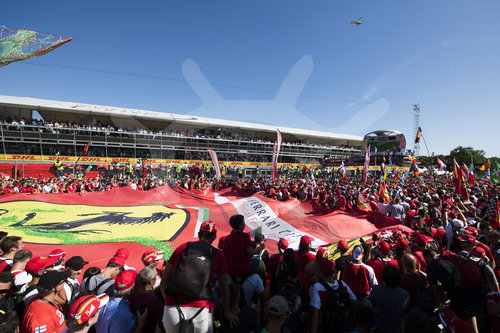 Motorsports: FIA Formula One World Championship 2017, Grand Prix of Italy