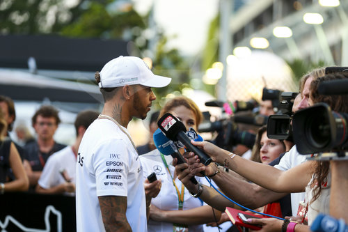 Motorsports: FIA Formula One World Championship 2017, Grand Prix of Singapore