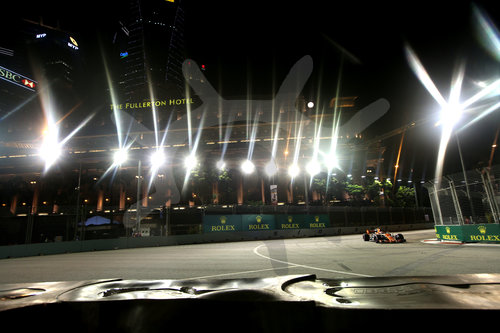 Motorsports: FIA Formula One World Championship 2017, Grand Prix of Singapore