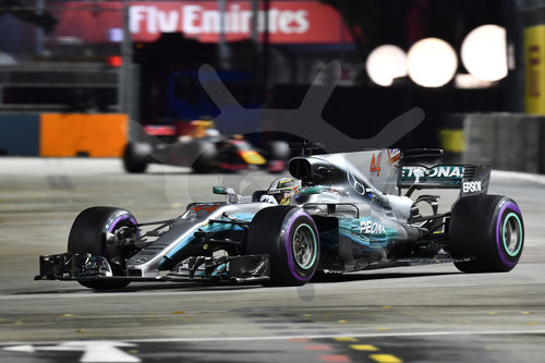 Motorsports: FIA Formula One World Championship 2017, Grand Prix of Singapore