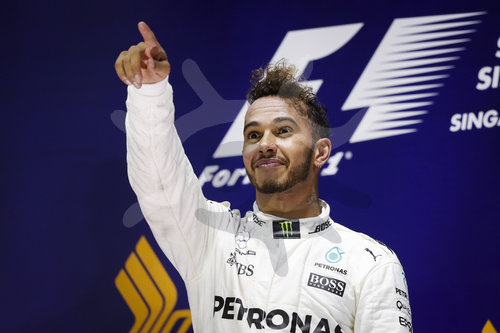 Motorsports: FIA Formula One World Championship 2017, Grand Prix of Singapore