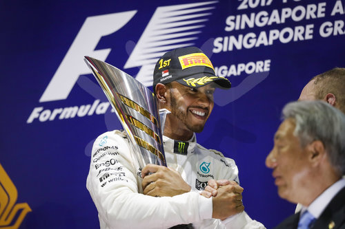 Motorsports: FIA Formula One World Championship 2017, Grand Prix of Singapore