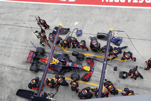 Motorsports: FIA Formula One World Championship 2017, Grand Prix of Malaysia