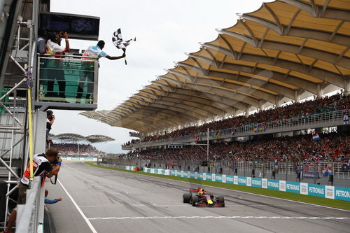 Motorsports: FIA Formula One World Championship 2017, Grand Prix of Malaysia