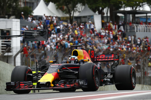 Motorsports: FIA Formula One World Championship 2017, Grand Prix of Brazil