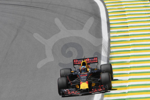 Motorsports: FIA Formula One World Championship 2017, Grand Prix of Brazil