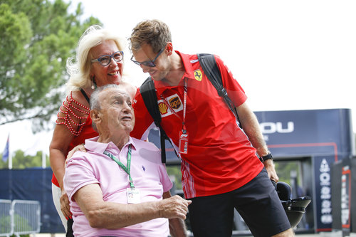 Motorsports: FIA Formula One World Championship 2018, Grand Prix of France