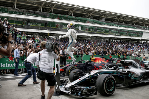 Motorsports: FIA Formula One World Championship 2018, Grand Prix of Brazil