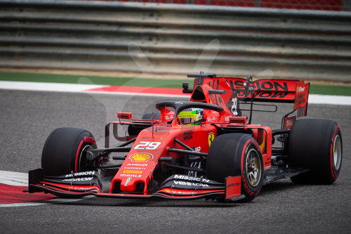 Motorsports: FIA Formula One World Championship 2019, Testing in Bahrain