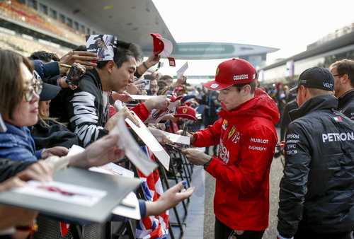 Motorsports: FIA Formula One World Championship 2019, Grand Prix of China