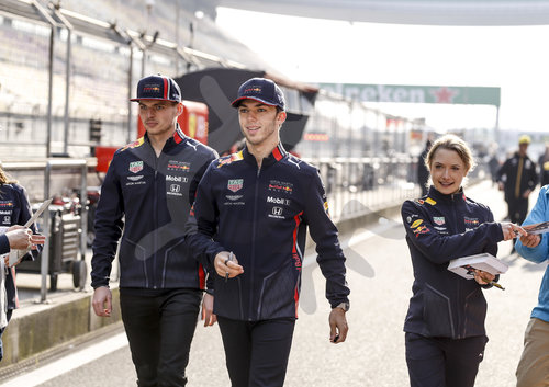 Motorsports: FIA Formula One World Championship 2019, Grand Prix of China