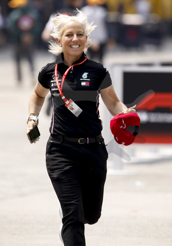 Motorsports: FIA Formula One World Championship 2019, Grand Prix of China