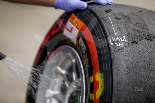 Motorsports: FIA Formula One World Championship 2019, Grand Prix of China