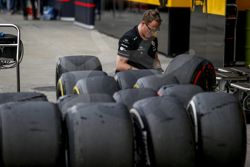 Motorsports: FIA Formula One World Championship 2019, Grand Prix of China