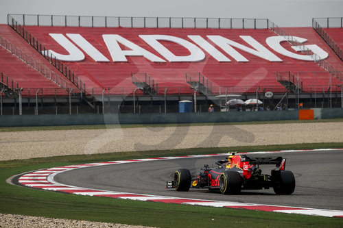Motorsports: FIA Formula One World Championship 2019, Grand Prix of China