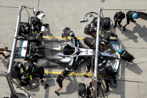 Motorsports: FIA Formula One World Championship 2019, Grand Prix of China